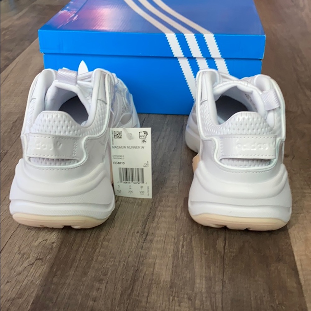 Adidas  Magmur Runner Women's - Picture 6 of 10